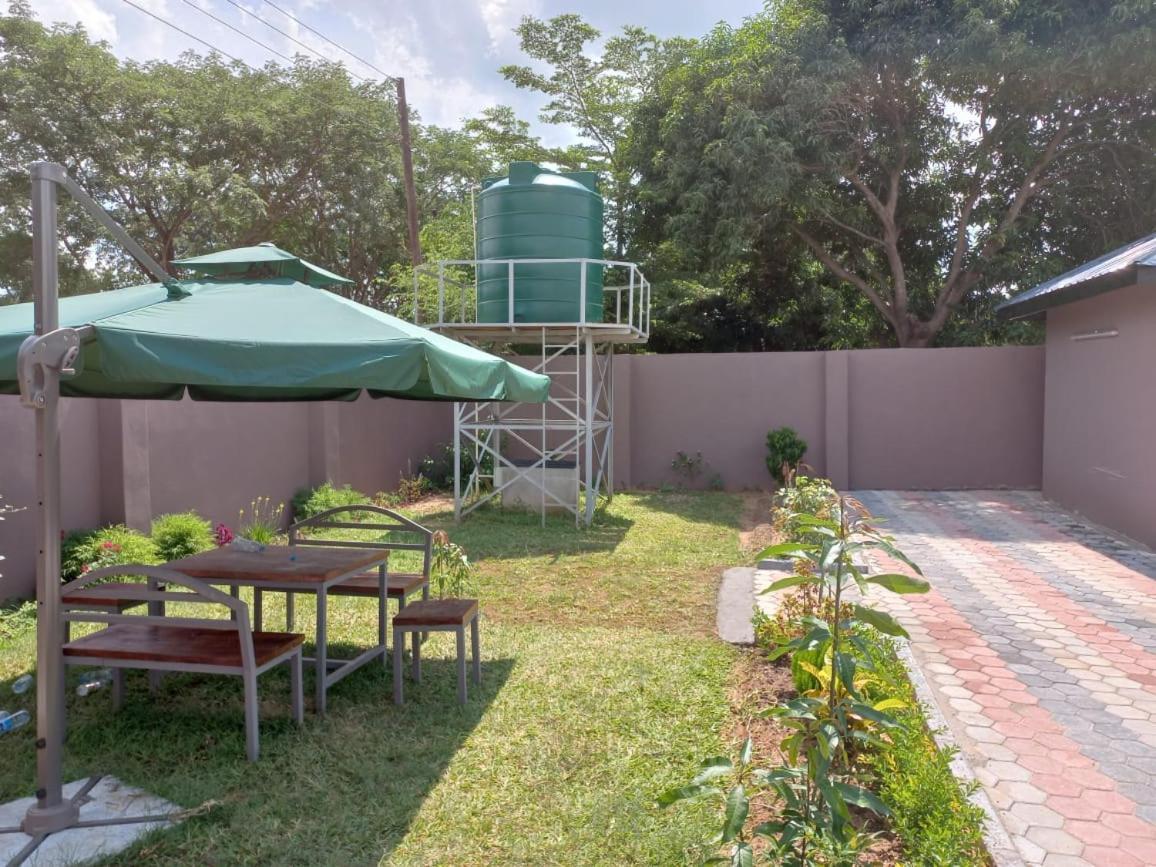 Kasuda Rooms - Cosy Self Contained Rooms Livingstone Exterior photo